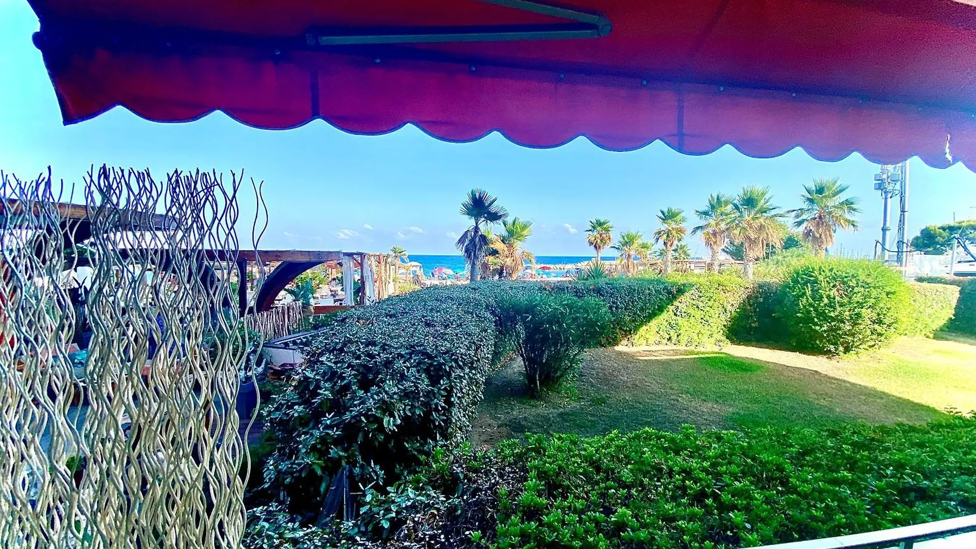 Studio Front De Mer A 10Metres De La Plage Villeneuve-Loubet 0*,  France