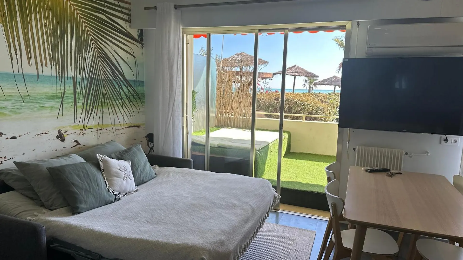 Studio Front De Mer A 10Metres De La Plage Villeneuve-Loubet